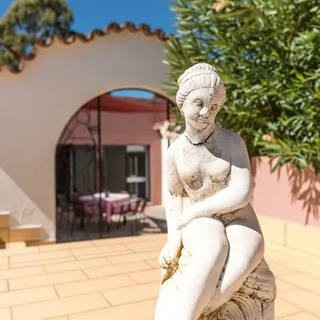 Willa Quinta Anita, Idyllic In Country House Style Loulé