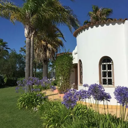 Willa Quinta Anita, Idyllic In Country House Style