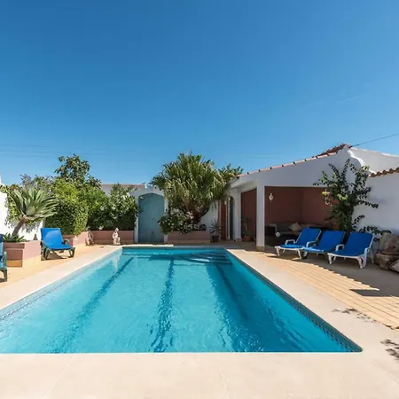 Quinta Anita, Idyllic In Country House Style