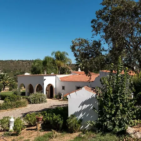 Quinta Anita, Idyllic In Country House Style Loule