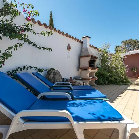 Quinta Anita, Idyllic In Country House Style Villa *